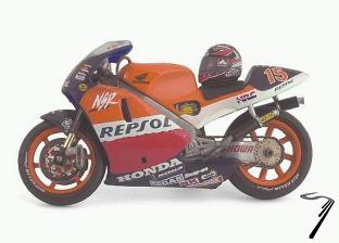 Honda NSR/V2 500 cc  1/24