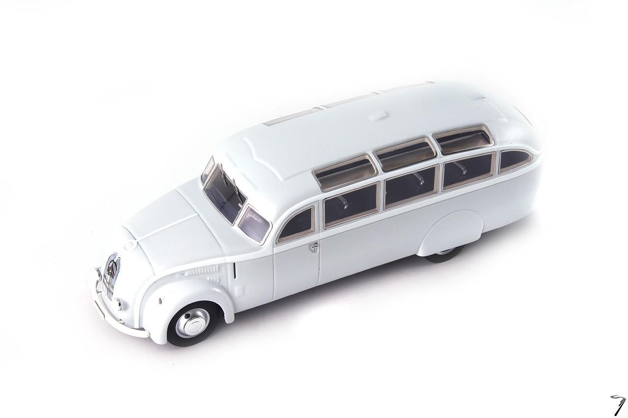 Mercedes . Uerdingen Gris - Allemagne 1/43