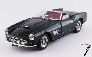 Ferrari 250 GT California cabriolet vert mtallis GT California cabriolet vert mtallis 1/43