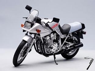 Suzuki GSX 1100S KATANA   1/12