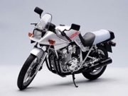 Suzuki GSX 1100S KATANA   1/12