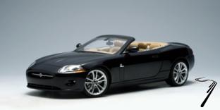 Jaguar XK cabriolet bleu cabriolet bleu 1/18