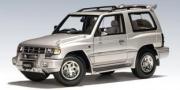 Mitsubishi . SWB Argent conduite &agrave; droite 1/18