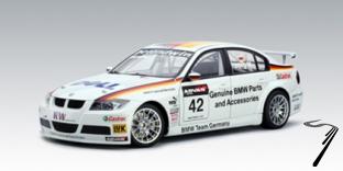 BMW 320Si #42   1/18