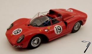 Ferrari 330 P2 #19 24H Le Mans  1/43