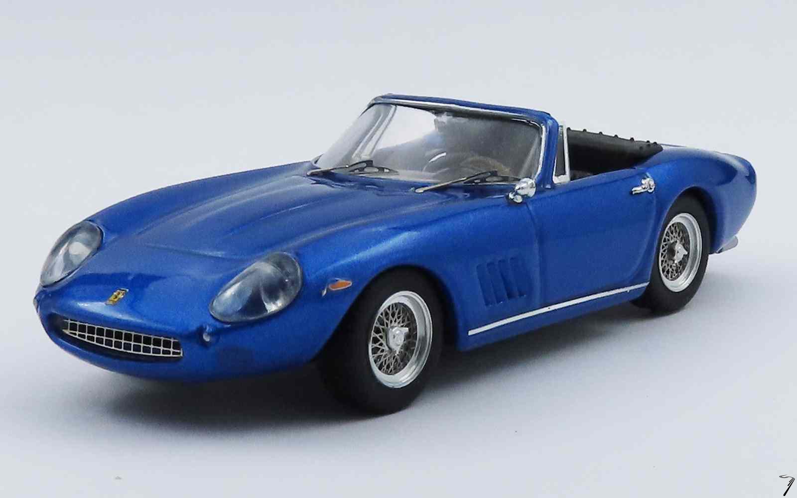 Ferrari 275 GTB/4S NART - Voiture personnelle de Steve Mc Queen GTB/4S NART - Voiture personnelle de Steve Mc Queen 1/43