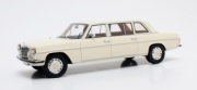 Mercedes . V114 lang white 1/18