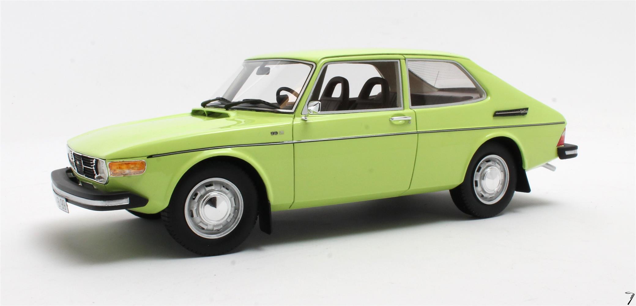 Saab . Combi Vert pale 1/18