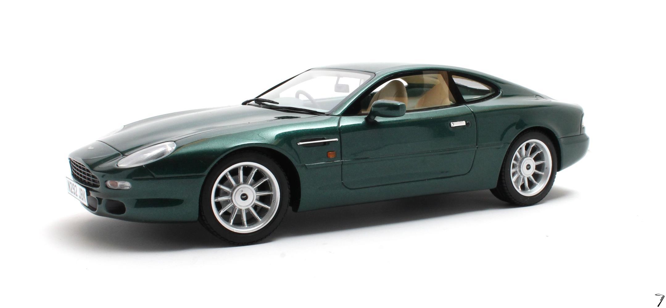 Aston Martin DB7 Vert Buckingham Vert Buckingham  1/18