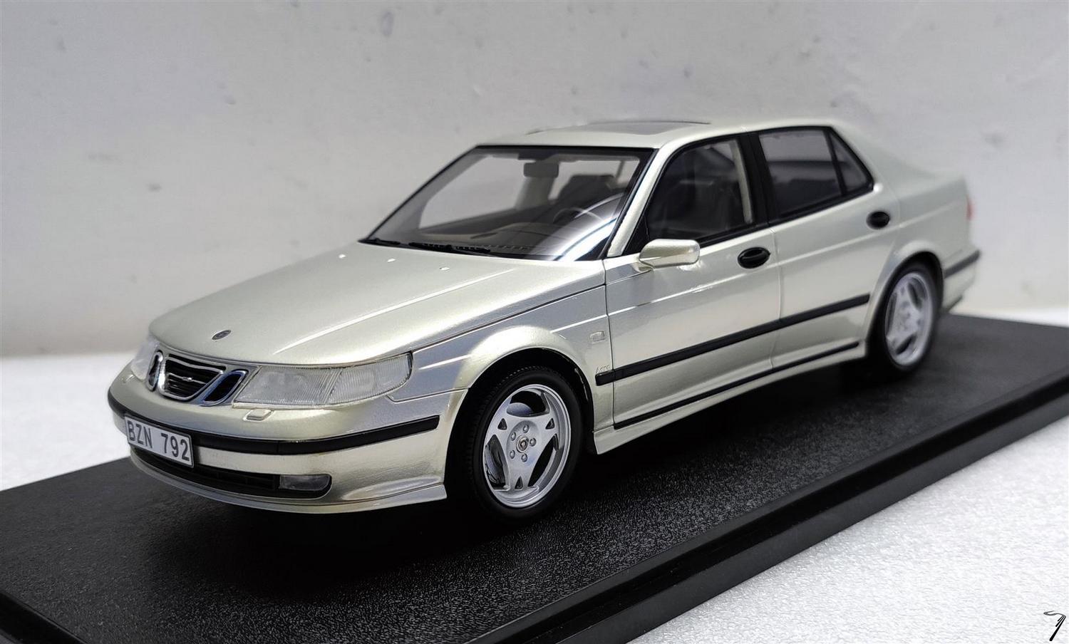 Saab 9-5 Turbo Aero Argent Turbo Aero Argent 1/18
