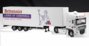 Daf . Tractor Trailer  "Britannia movers international" 1/50