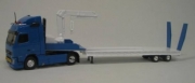 Volvo . Restyle remorque porte engin et bras &eacute;l&eacute;vateur 1/43