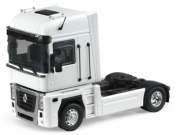 Renault . Tracteur 1/43