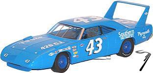Plymouth Superbird Southern Chrysler  1/18