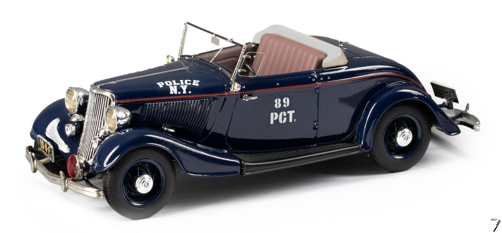 Ford . 40 Roadster Police de New York 1/43