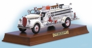 Ford . Fire engine 1/32