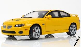 Pontiac . Yellow 1/18