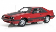 Ford . Twister red 1/18