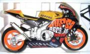 Honda RC211V Moto GP Valence  1/6