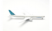 Boeing . -9 - N779XY 1/500