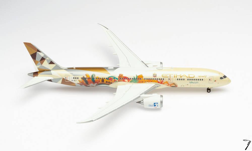 Boeing . -9 Etihad  Dreamliner �Choose Italy� � A6-BLT 1/200