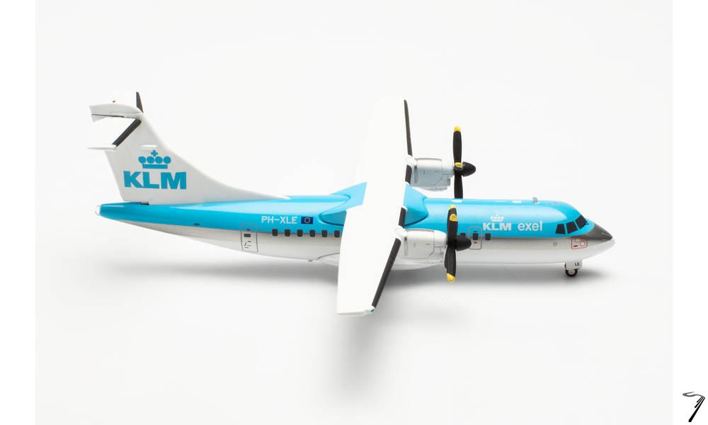 ATR . -42-300 KLM EXEL 1/200