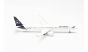 Airbus . NEO LUFTHANSA �NAUMBURG� 1/200