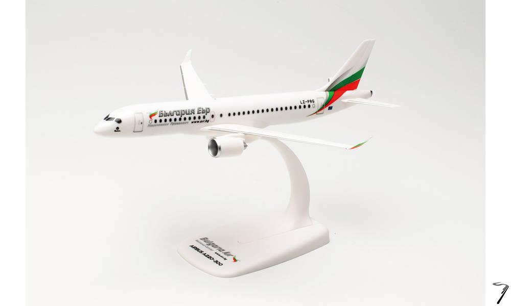 Airbus . -300 BULGARIA AIR - Mod�le � emboiter 1/200