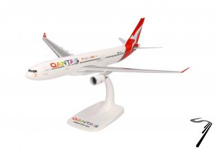 Airbus . -200 Qantas Pride is in the Air - Mod�le � emboiter 1/200