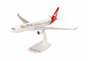 Airbus . -200 Qantas Pride is in the Air - Mod&egrave;le &agrave; emboiter 1/200