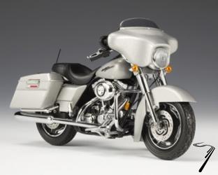 Harley Davidson FLHX Street Gilde Denim  1/12
