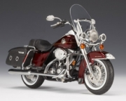 Harley Davidson FLHRC Road King Classic crimson red sunglo  1/12