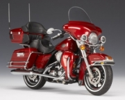 Harley Davidson FLHTCU Ultra Classic Electra Glide candy red sunglo  1/12