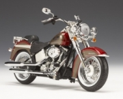 Harley Davidson FLSTN Softail Deluxe rouge  1/12