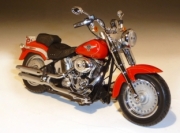 Harley Davidson FLSTF Fat Boy rouge &eacute;carlate  1/12