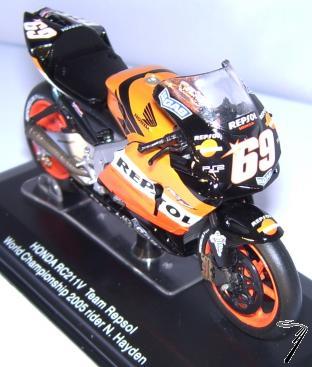 Honda RC211V Team Repsol  1/22