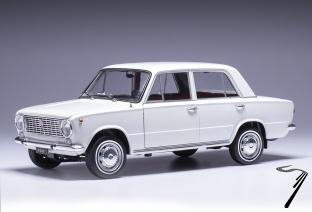 Fiat . Blanche 1/18