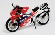 Honda RC 45  1/24