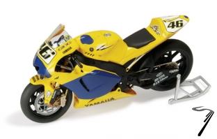 Yamaha YZR-M1   1/12