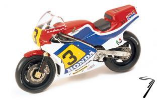 Honda NSR 500 N�3  1/24