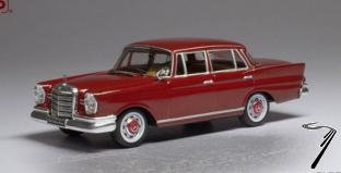 Mercedes . SE (W111) Rouge 1/43