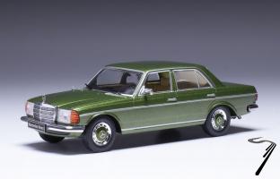 Mercedes . D Verte 1/43