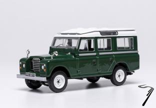 Land Rover . 109 Vert 1/43