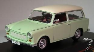 Trabant .  601 KOMBI  Vert pastel & blanc 1/43