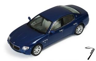 Maserati Quattroporte sport GT bleu Sport GT Bleu 1/43