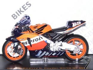 Honda RC211V  1/24