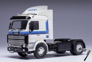 Scania . M Rouge 1/43