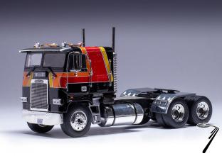 Freightliner . Noir Orange 1/43