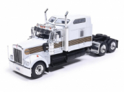 Kenworth . Brun 1/64