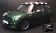 Mini . S green 1/18